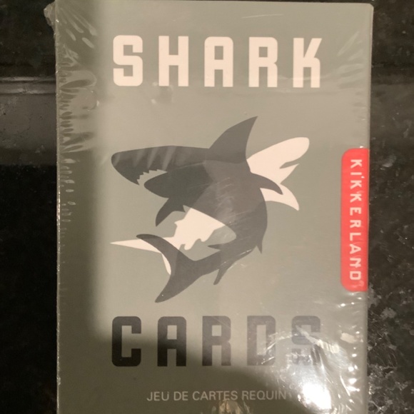 Kikkerland Lenticular 3D Shark Poker Size Playing Cards Motion Effect Sealed - Picture 4 of 6